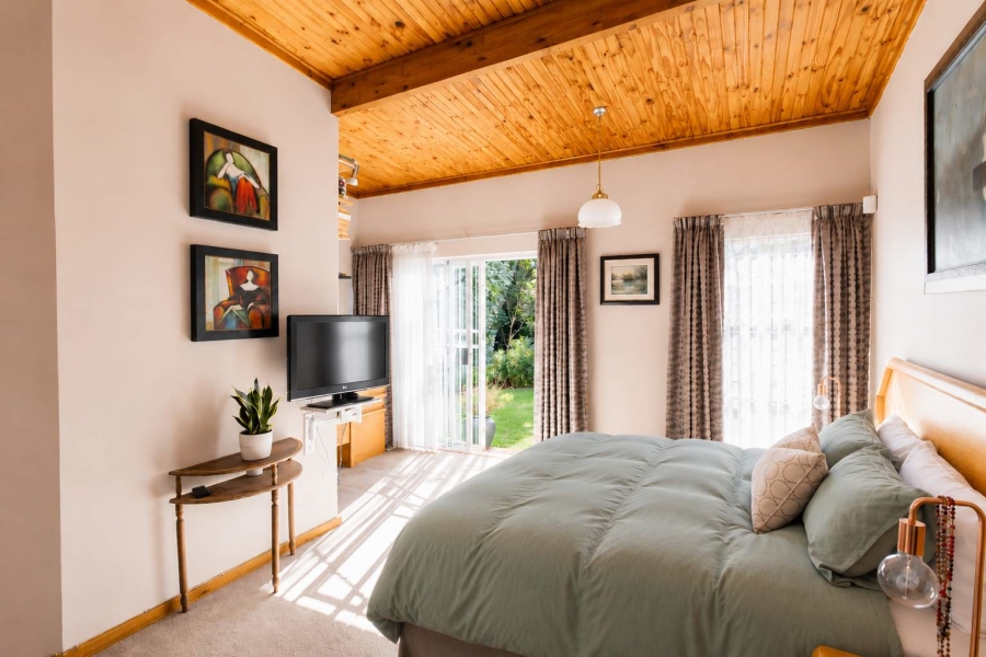 4 Bedroom Property for Sale in Heuwelsig Free State
